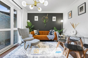 Luxury Long Stays in Bow Road